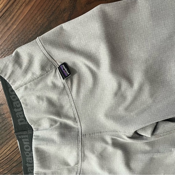 Patagonia Midweight Capilene Baselayer Pant size XS Gray - Picture 3 of 4